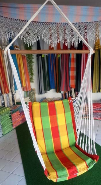 Chaise suspendue avec mousse intégrée